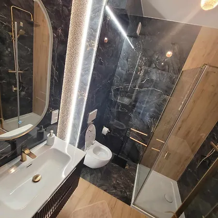 Artystyczny Apartament Picasso Design, Jezioro I Tv60 