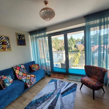 Lägenhet Artystyczny Apartament Picasso Design, Jezioro I Tv60 