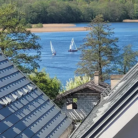 Lägenhet Artystyczny Apartament Picasso Design, Jezioro I Tv60 