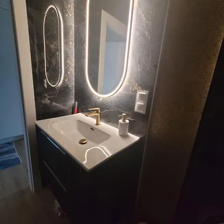 Artystyczny Apartament Picasso Design, Jezioro I Tv60 